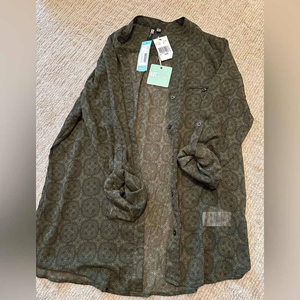 NWT L Kut From The Kloth Sinclair Button Front Blouse Olive.
